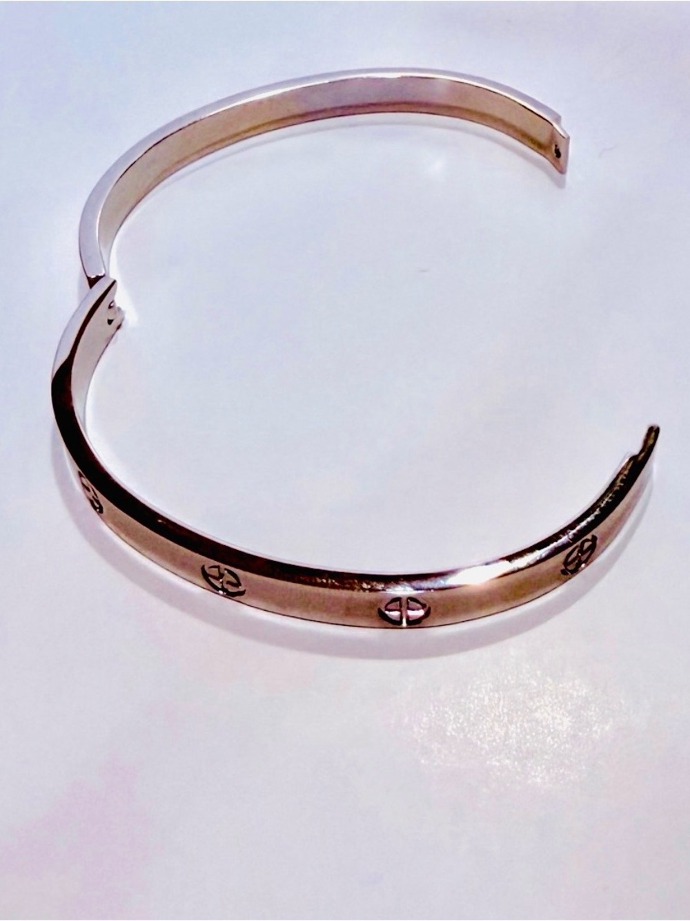 Love Inspired Bangle Bracelet. Measure 6 in around wrist. Waterproof - Picture 3 of 4